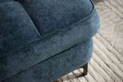 Material: WIND 77