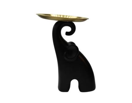 Elefant negru cu tava aurie  